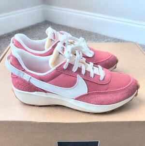 Wmns Nike Waffle Vintage "Coconut Milk Gum" Size 10W - 8.5M